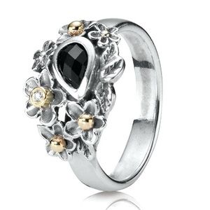 Pandora Jewelry - Pandora Dew Drops on Flowers Ring Pandora Jewelry - Pandora Dew Drops on Flowers Ring
